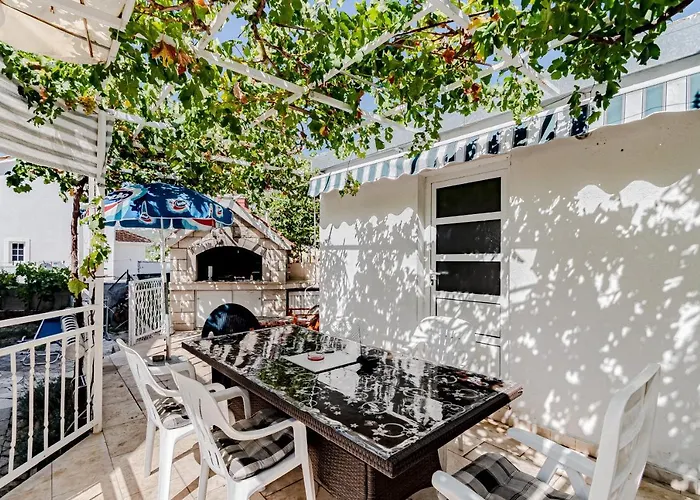 아파트 With Parking Space Orebic, Peljesac - 10185 오레비츠